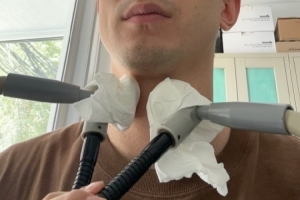 在线娱乐-工作室晒赵继伟治嗓子图片：继伟说期待恢复俊俏的嗓音